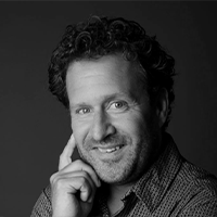 Thijs van Aken_BW thijs van aken - baretta media - voice over